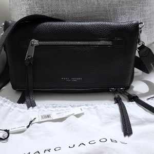 Marc Jacobs Black Big Apple Mini Maverick Shoulder/Crossbody Bag   Authentic